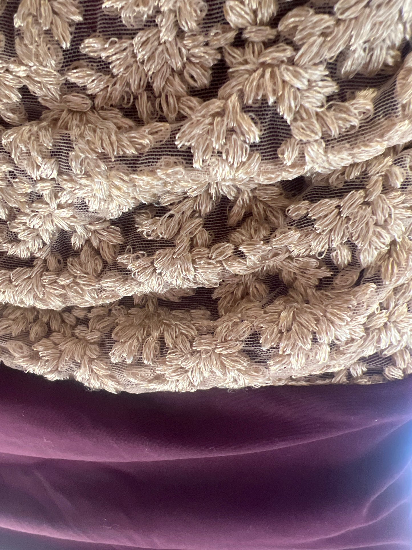 Plumb lace