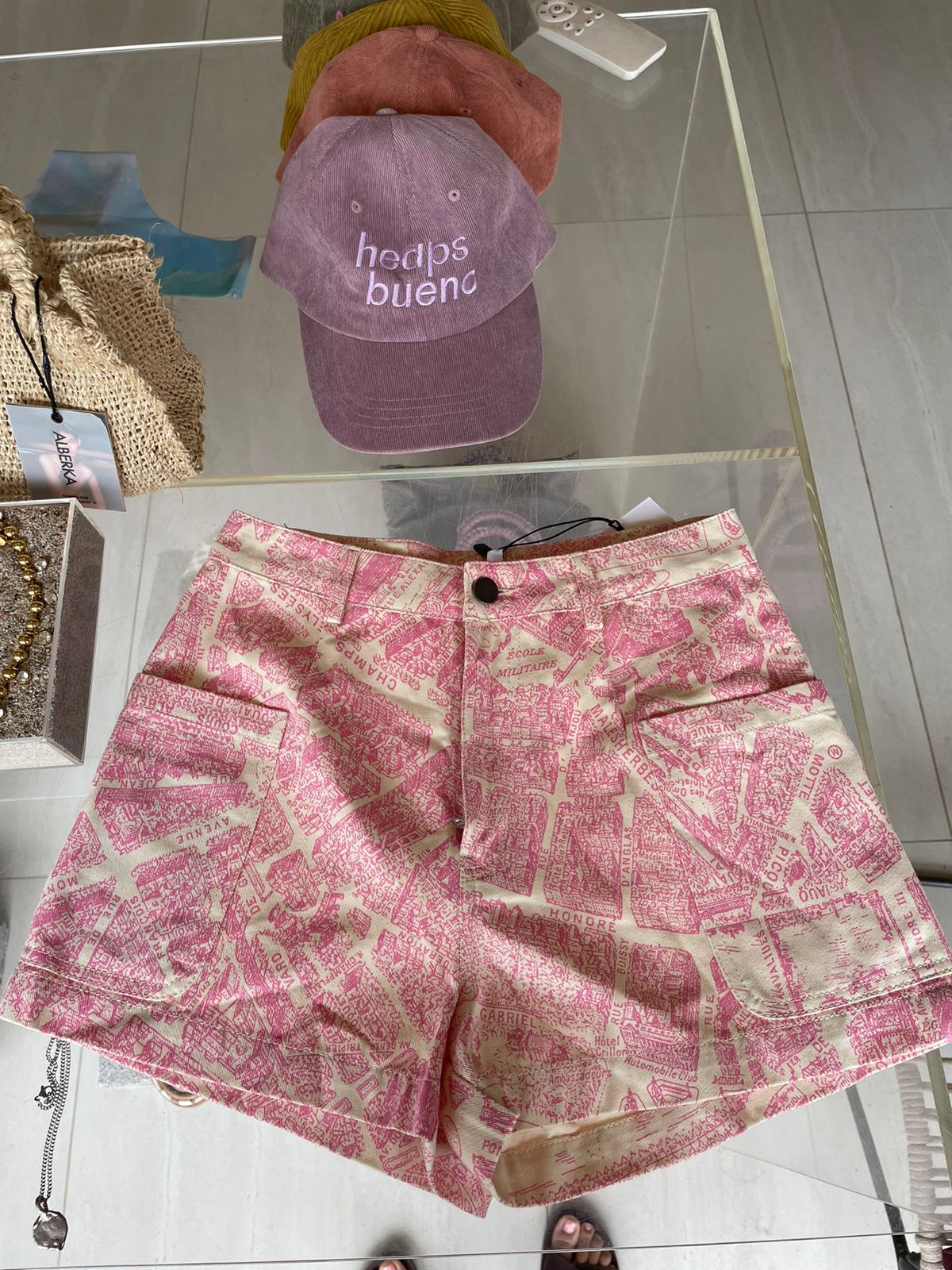 En saison pink shorts