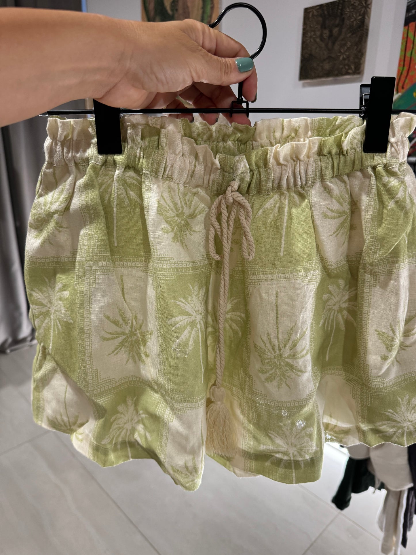 Kivari green palm print