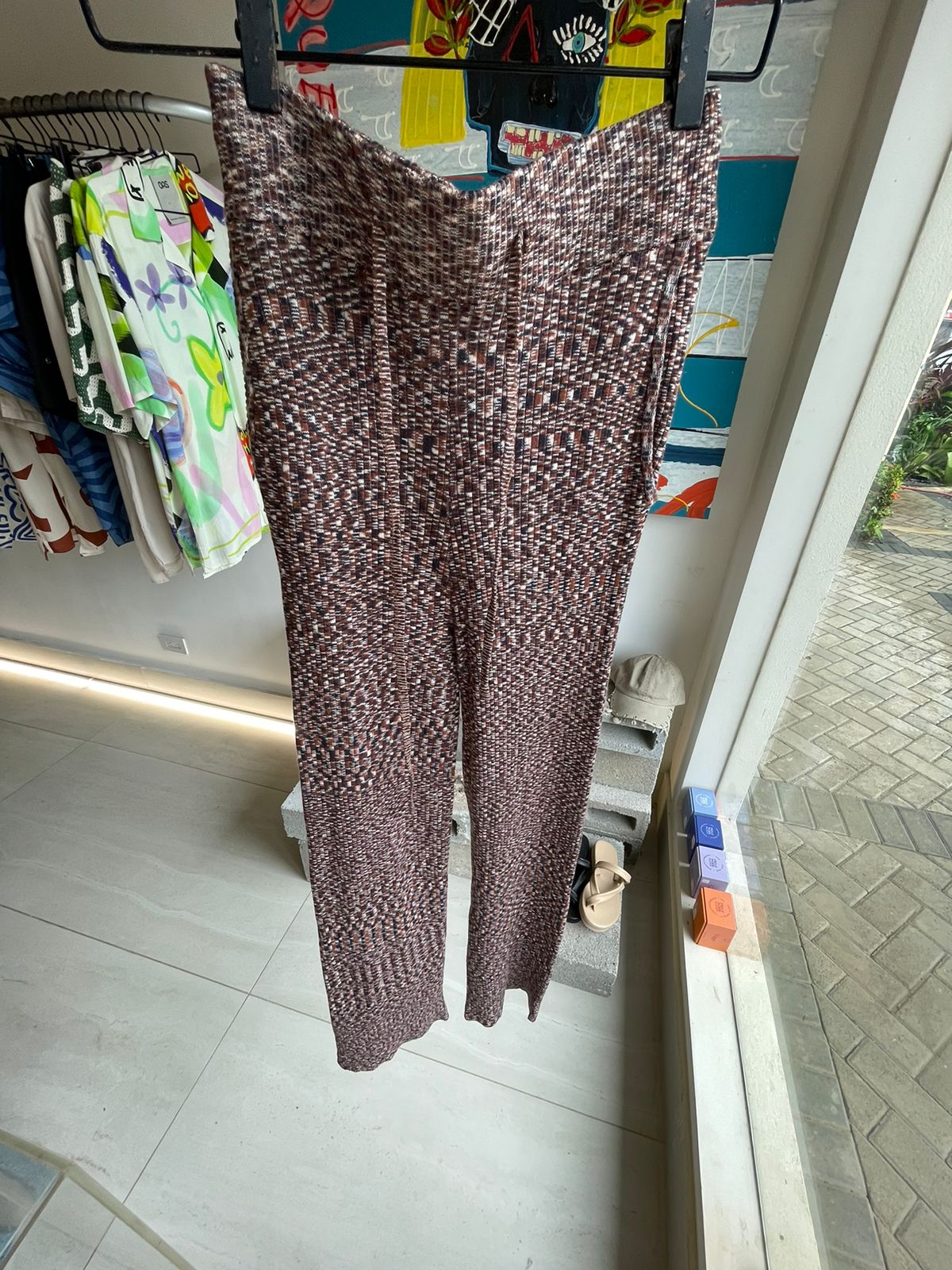 Nia brown knit top & pants