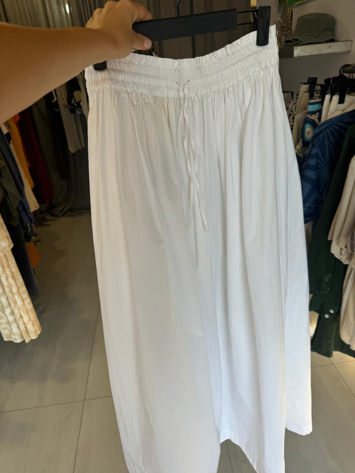 S/W/F long white skirt