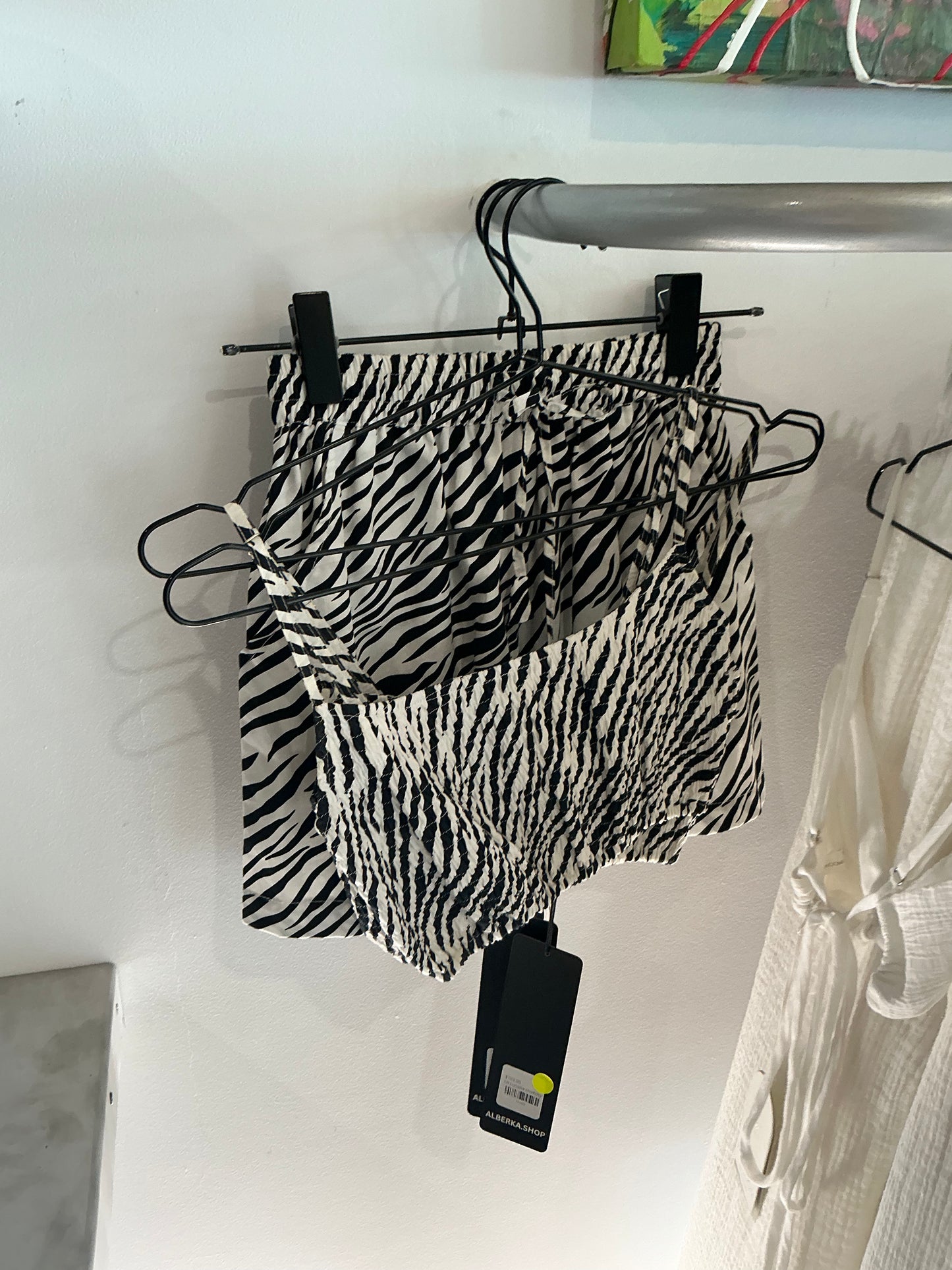 Lusana zebra