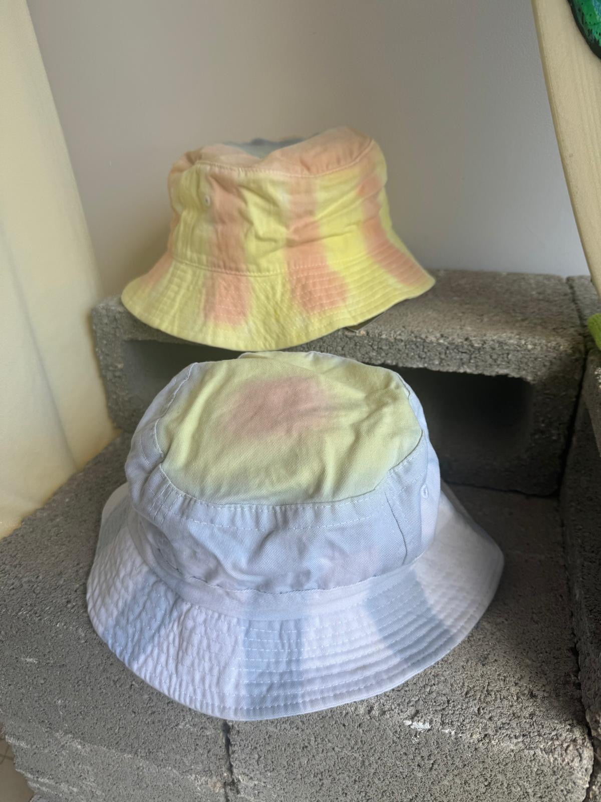 Bucket hat
