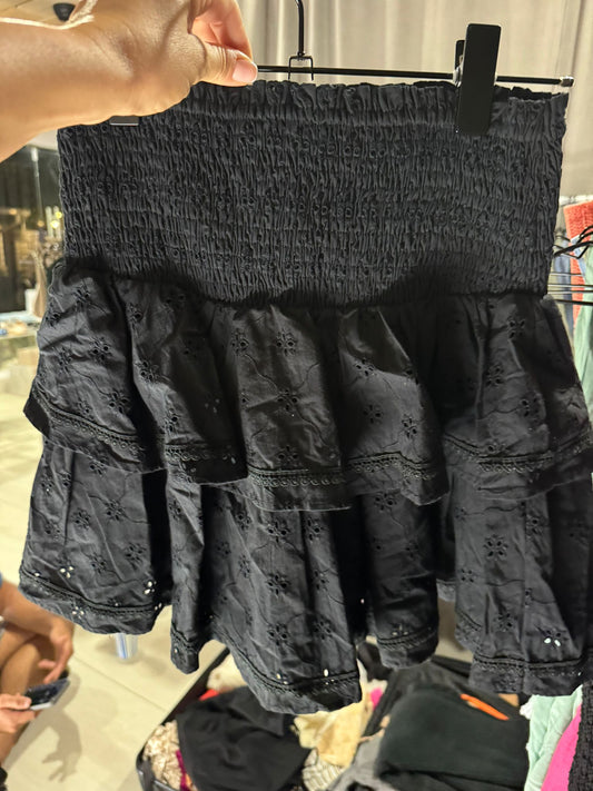 Lost + wonder black skirt